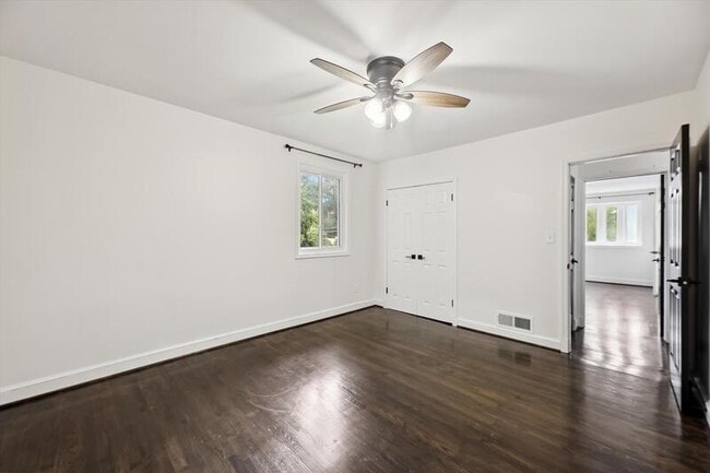 Building Photo - 1824 Allison St NW