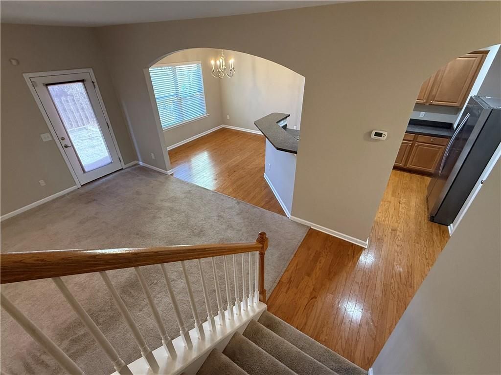 Building Photo - 314 Pin Oak Ave