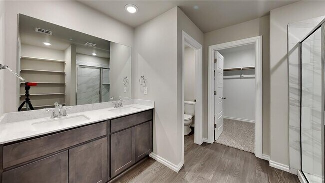 Building Photo - 12541 Bending Brk Dr