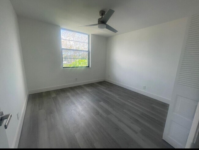 Building Photo - 7460 NW 18th St