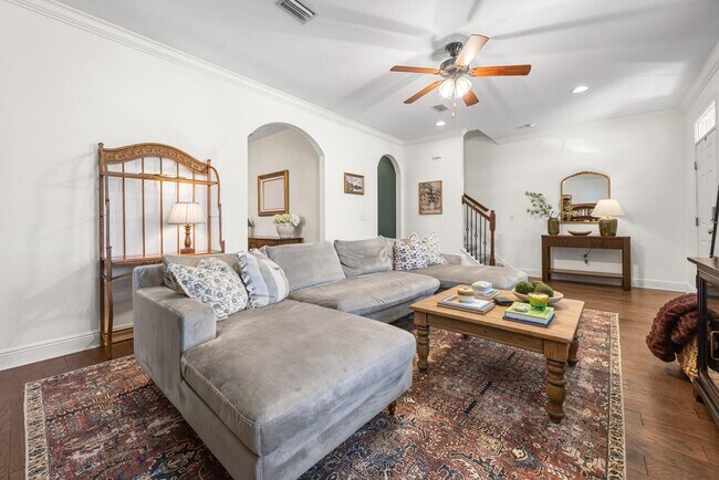 Building Photo - 120 Mosaic Oaks Cir