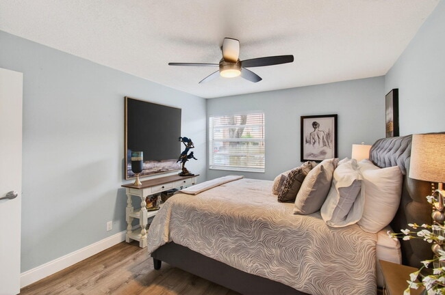 Building Photo - 292 Piedmont G