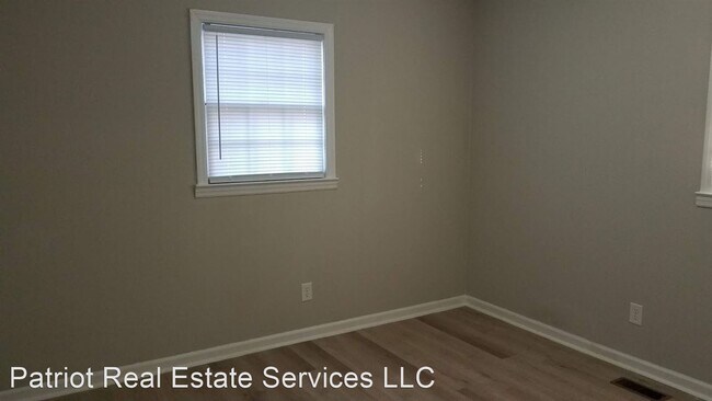 Building Photo - 6422 Waldos Beach Rd