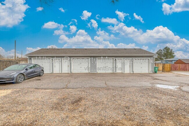 Building Photo - 965 Wolff St