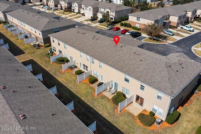 Building Photo - 1500 Calming Water Dr