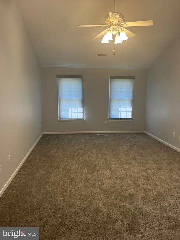 Building Photo - 1821 Peachtree Ln