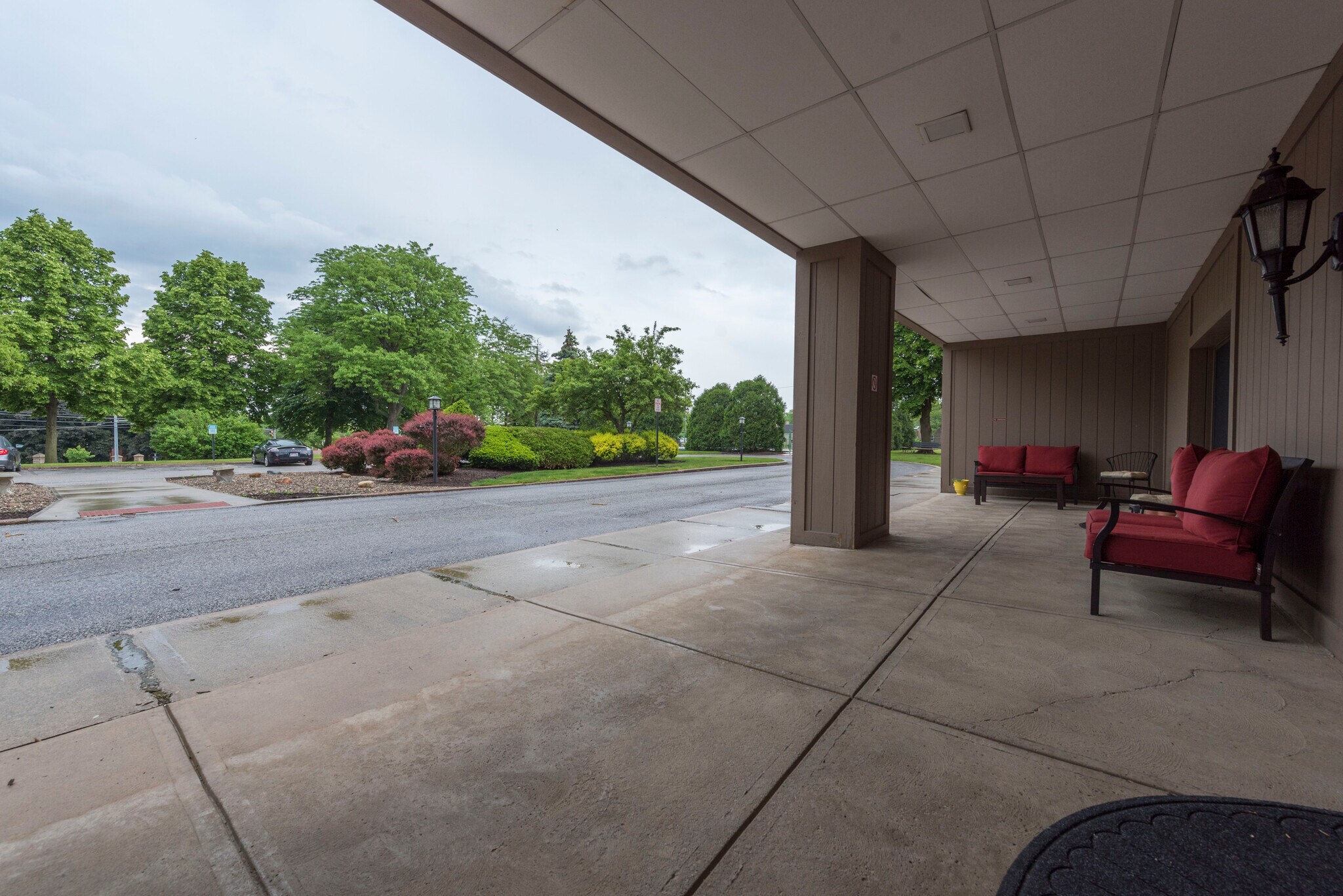 Building Photo - 20333 Detroit Rd