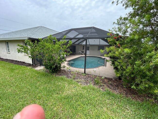 Building Photo - Immaculate home for rent.