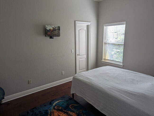 Building Photo - Live Exceptionally in an Elegant 4-Bedroom...