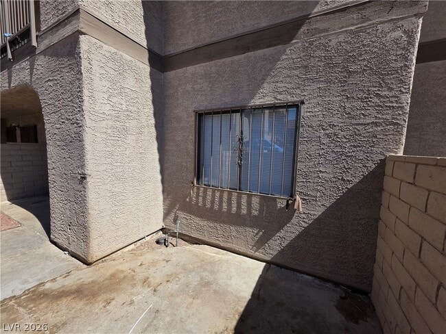 Building Photo - 4300 N Lamont St