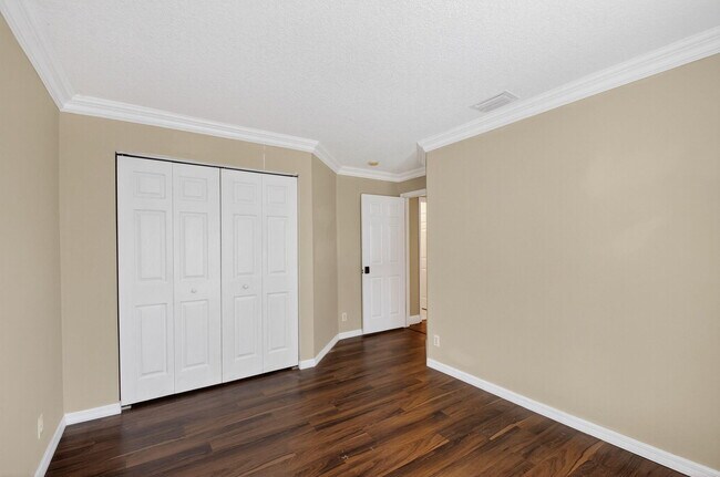 Building Photo - 1756 Pierside Cir