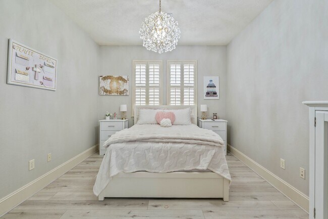 Building Photo - 7603 Hogan Bridge Court