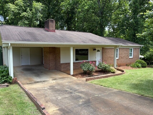 Primary Photo - 2066 Eaker Dr