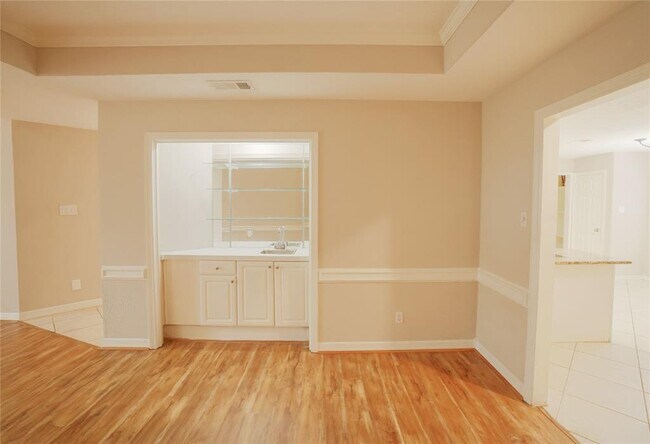 Building Photo - 14106 Glen Canon Ln