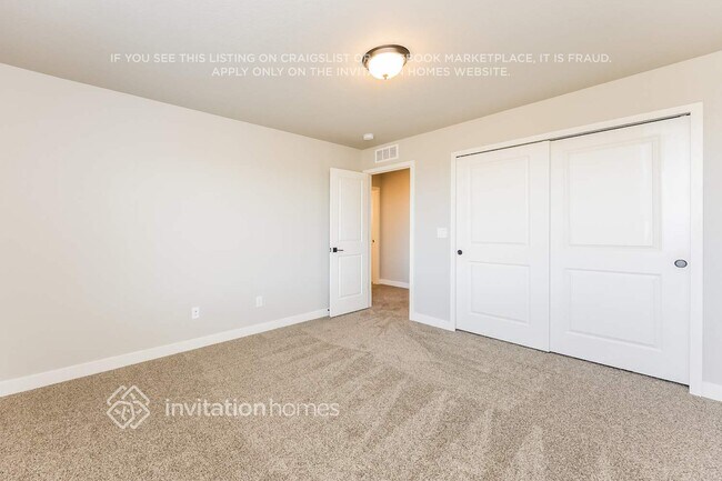 Building Photo - 11257 House Finch Ln