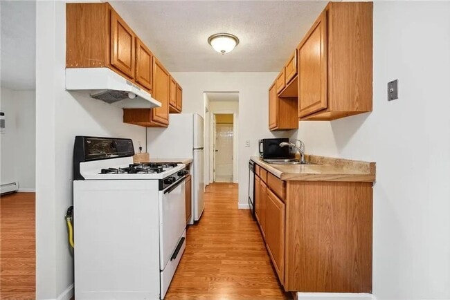 Building Photo - 5315 Minnehaha Ave