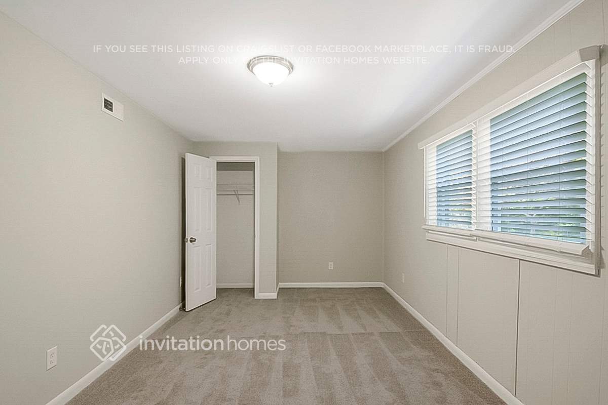 Building Photo - 4719 Forestdale Rd