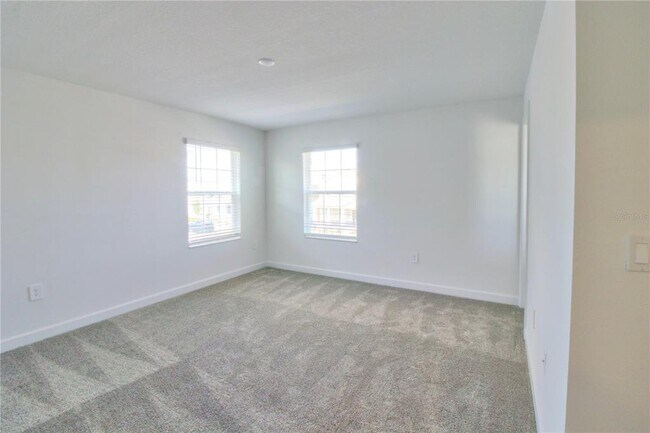 Building Photo - 11425 Listening Dr