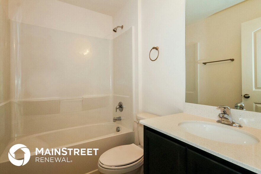 Building Photo - 8615 Silverbell Loop