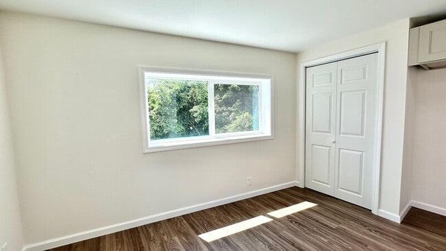 Building Photo - 1413 Ala Iolani St