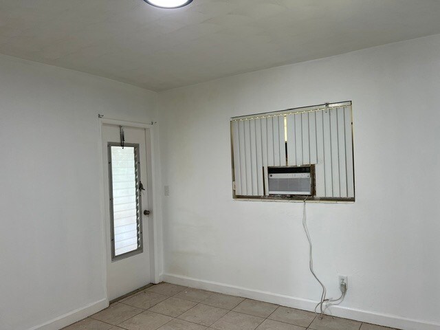 Building Photo - 2201 N 57th Ave
