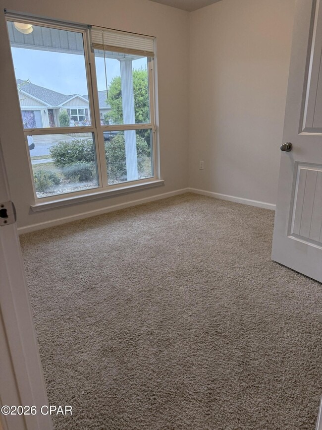 Building Photo - 125 Red Bay Rd