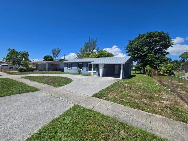 Primary Photo - 2091 Avenue H E
