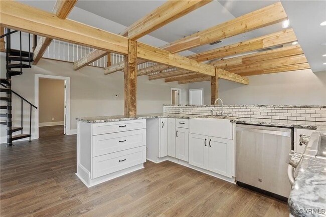 Building Photo - Rural Equestrian Retreat on 20 Acres