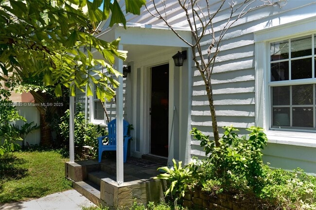 Primary Photo - 7611 Abbott Ave