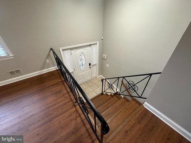 Building Photo - 3912 21st Ave