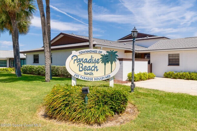 Building Photo - 290 Paradise Blvd