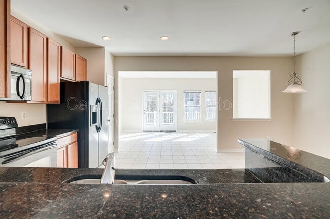 Building Photo - 23515 Forest Haven Way