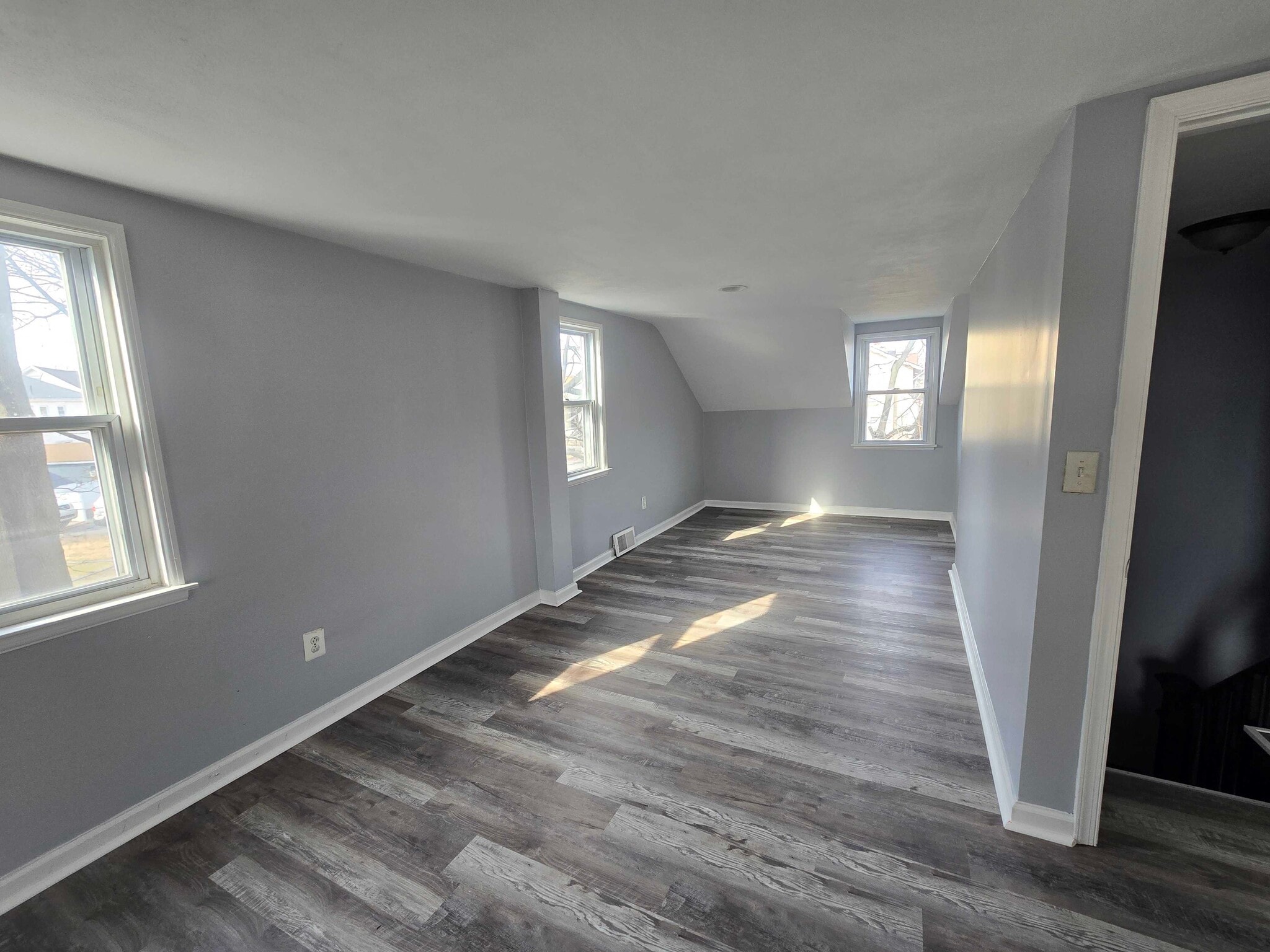 Building Photo - 1502 Market St