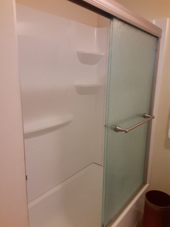 Building Photo - Fully Furnished 1BD 1BA