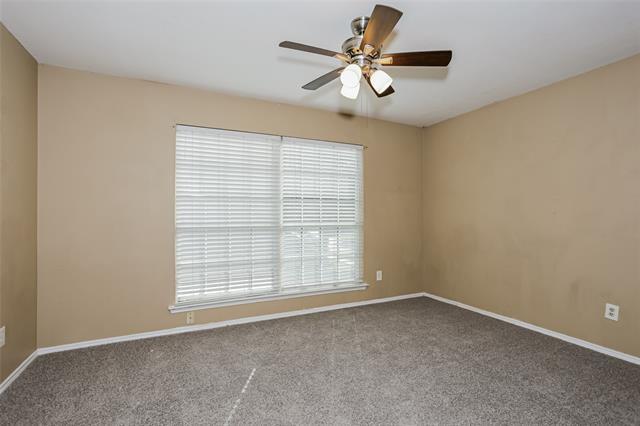 Building Photo - 2716 Hemingway Dr
