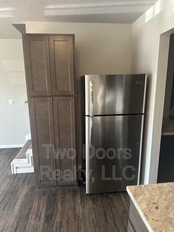 Building Photo - 2805 N Kentucky Ave