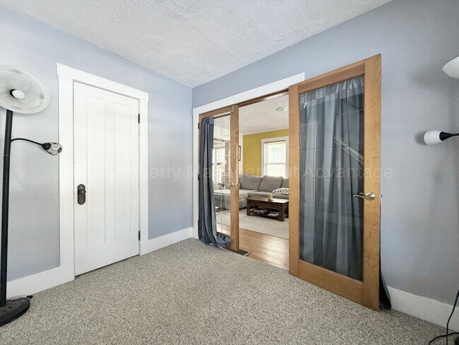 Building Photo - Updated Bungalow with Florida Room Near Downtown Ferndale