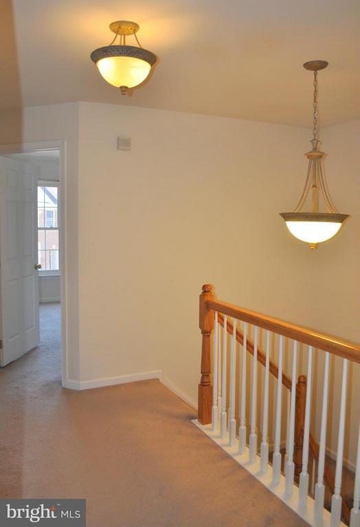 Building Photo - 25249 Bald Eagle Terrace