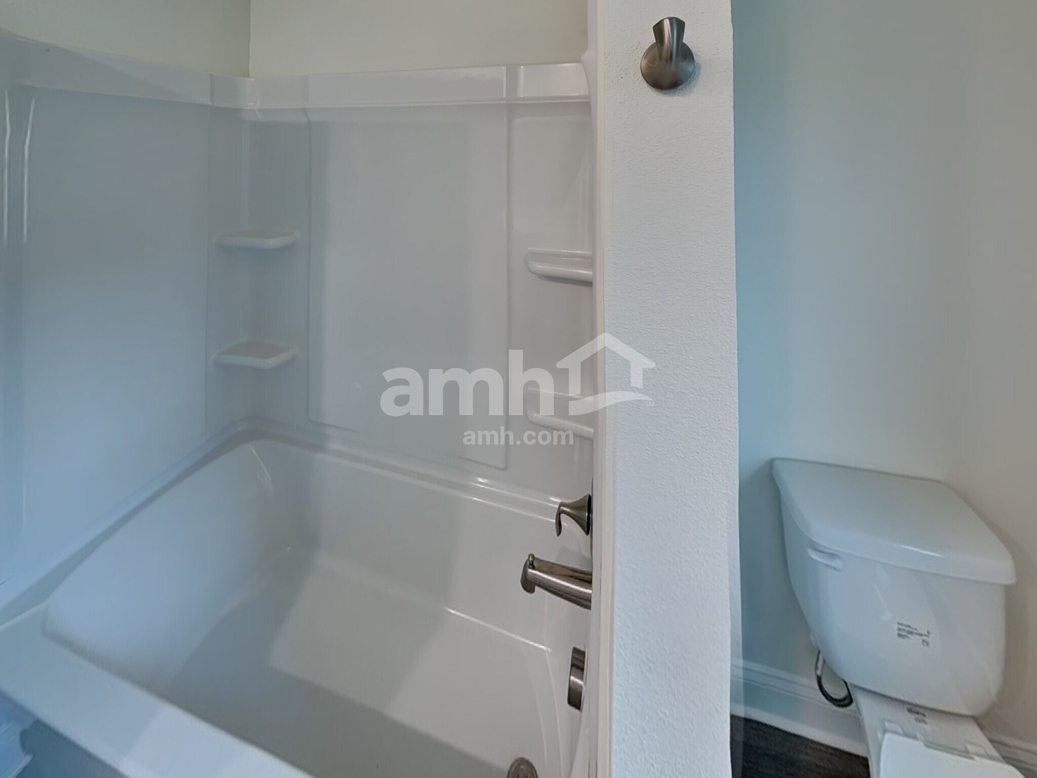 Building Photo - 5709 Oesterle Rd