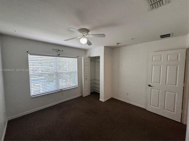 Building Photo - 4006 Santa Maria Dr