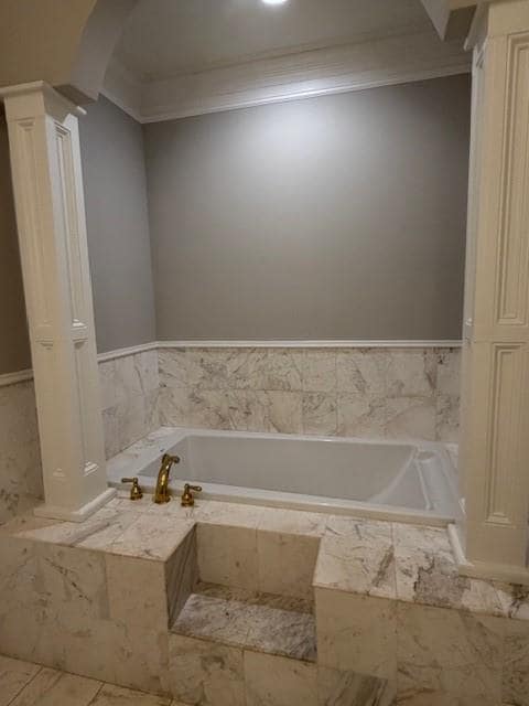 Building Photo - 5034 Hickory Hills Dr