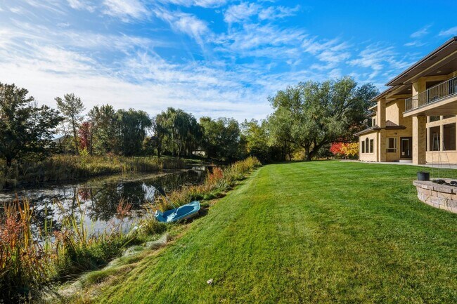 Building Photo - 1356 S Hidden Island Pl