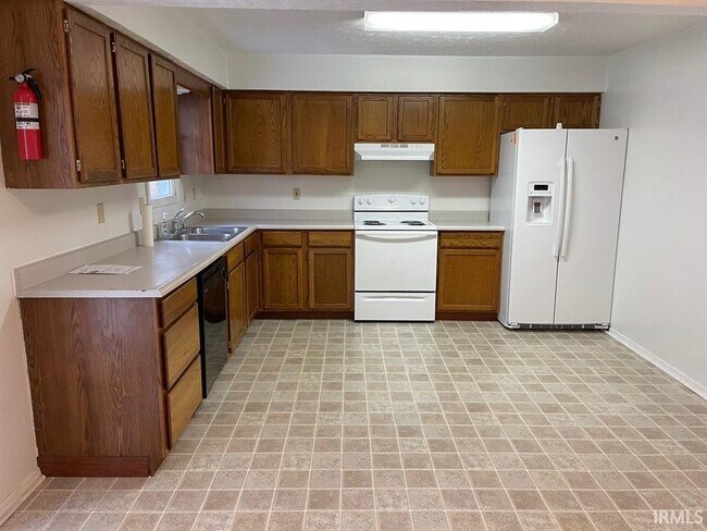 Building Photo - 438 W Northlane Dr