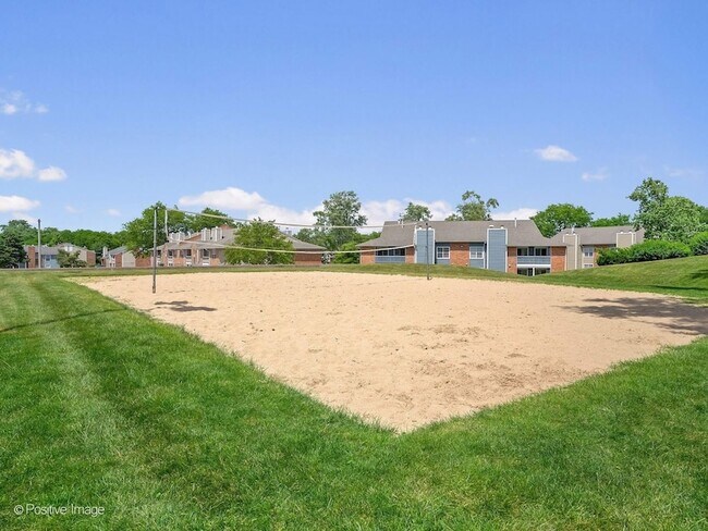 Building Photo - 6176 Knoll Ln Ct