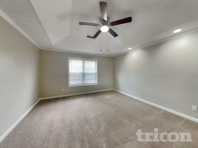 Building Photo - 2725 Archer Way