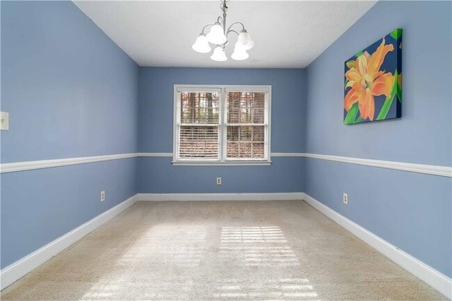 Building Photo - 888 Chartley Dr SW