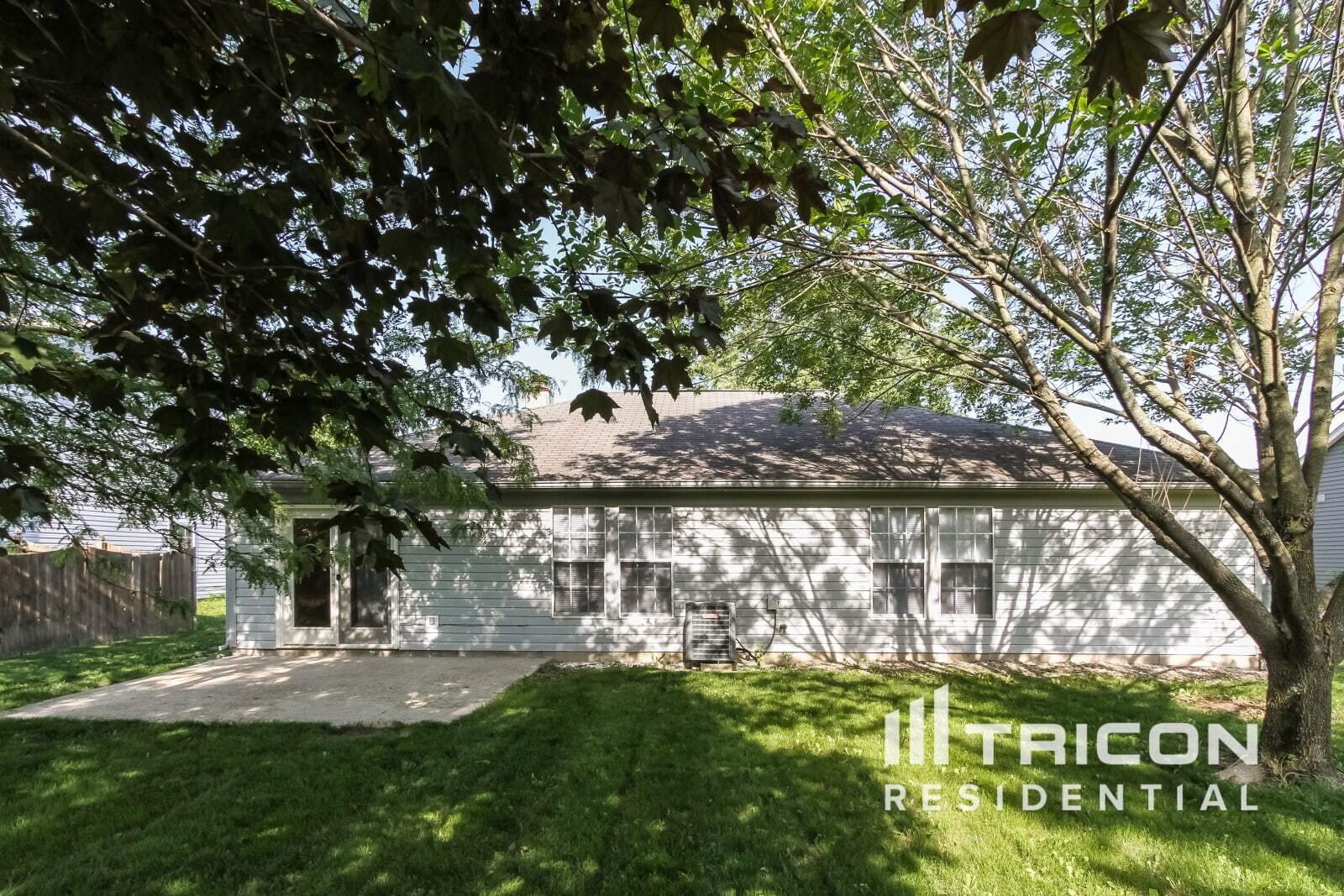 Building Photo - 7540 Crickwood Ln