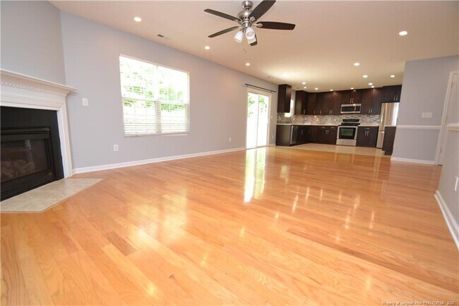 Building Photo - 2804 Thoreau Dr