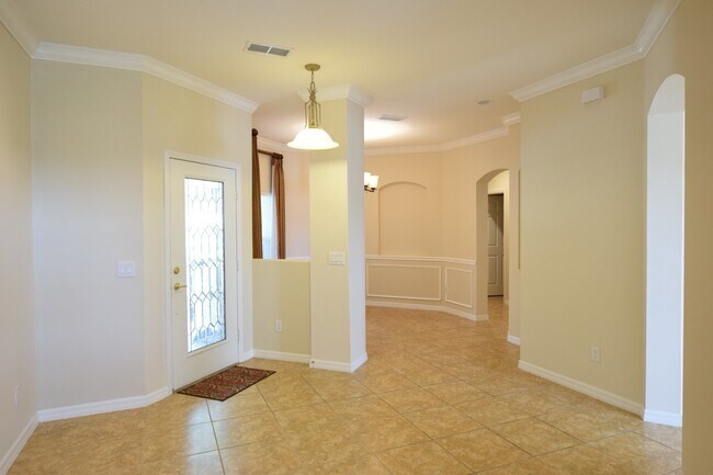 Building Photo - 1224 Travertine Terrace