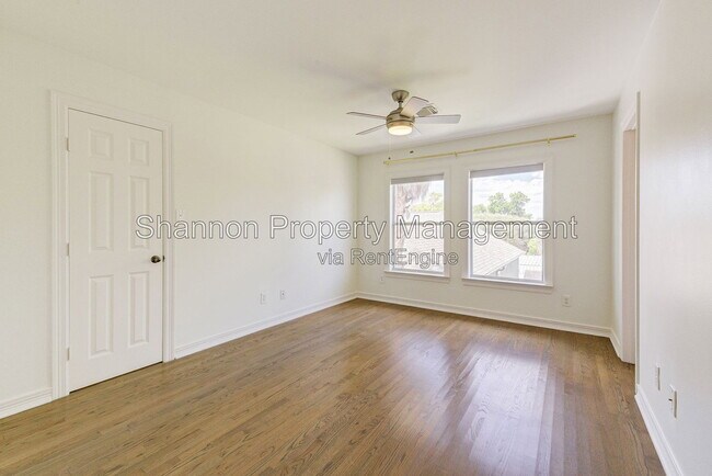 Building Photo - 1413 Michigan St